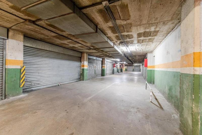 Foto bc947b98-99f3-4c9a-aba3-50f28719bb84. Appartement avec chauffage parking dans Centre Salt