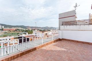 Estudi  Arenys. Estudio con terraza
