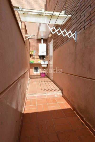 Foto 2226e448-7343-481f-b6c6-4f1a8084f75f. Affitto casa con riscaldamento piscina in Montjuïc Girona