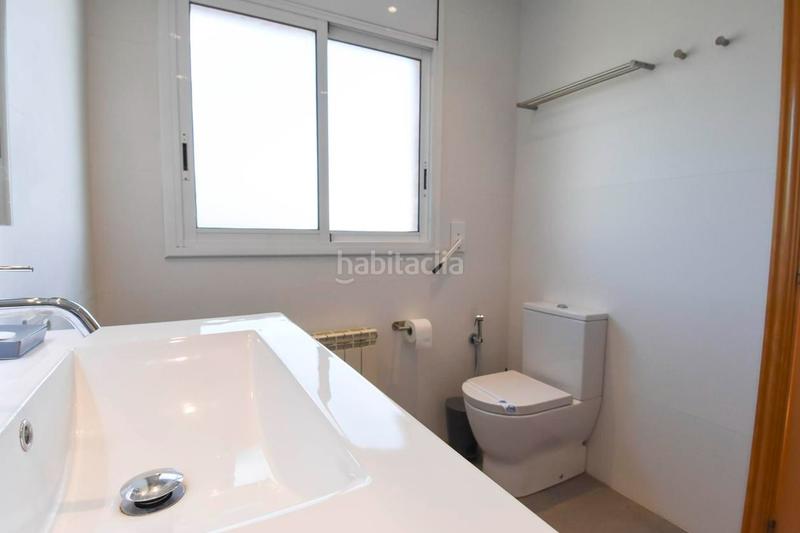 Foto 068242a5-9f2a-40ea-b55e-afdcd3ff3980. Lloguer casa amb calefacció piscina a Montjuïc Girona