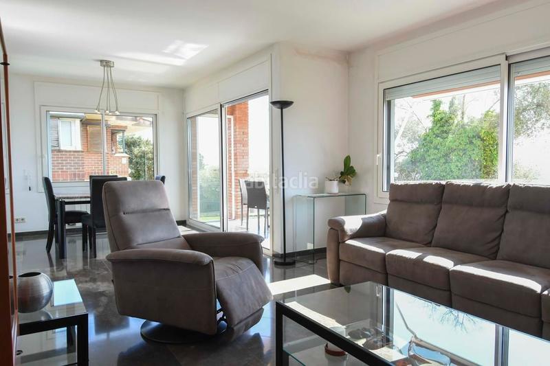 Foto 825de5c6-20bd-4ea9-abca-a1fb7b0ed18d. Rent house with heating pool in Montjuïc Girona