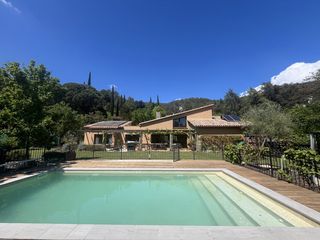 Lloguer Casa a Sant Martí de Llémena. Casa en alquiler de temporada  en veinat velers, sant martí de l