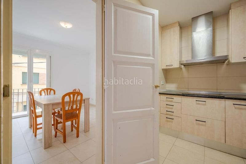 Foto 4bcf6c97-32a3-45eb-ba39-c8273e3f41ad. Pis amb calefacció a Eixample Sud-Migdia Girona