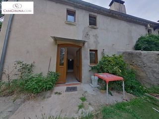 Affitto Casa a schiera in Caldes de Malavella. Casa adosada en campo no atendemos las llamadas de alquileres!!!