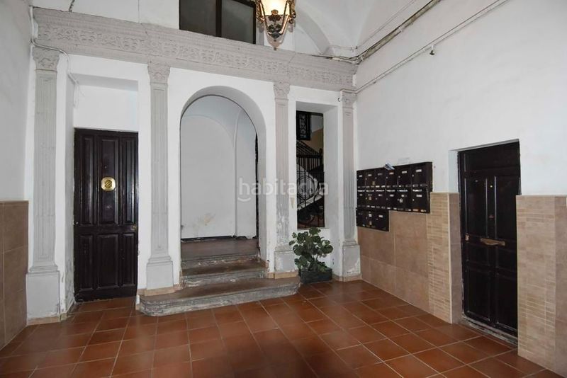Foto c26db22b-eb4e-4881-8a07-7df61674e1f5. Edifici a Centre-Barri Vell Girona