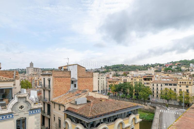 Foto 4e80bf53-13aa-4108-8ef4-c1ac482deb0a. Àtic a Centre-Barri Vell Girona