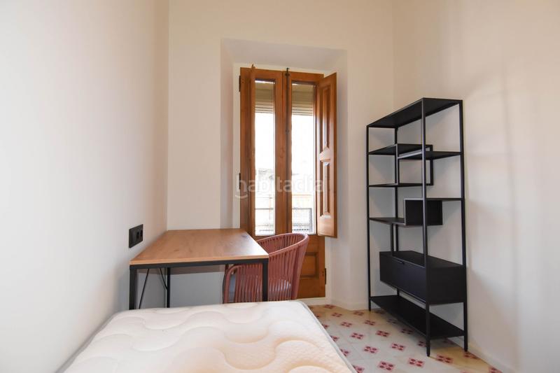 Foto f8693592-9be2-4b0d-a164-5556381439a5. Rent flat with heating in Eixample Nord Girona