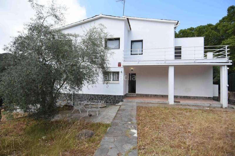 Foto 0aa3b589-9d05-4fbc-82ca-79582a23cbf3. Alquiler casa  con piscina y terraza en llora sant gregori en Sant Martí de Llémena