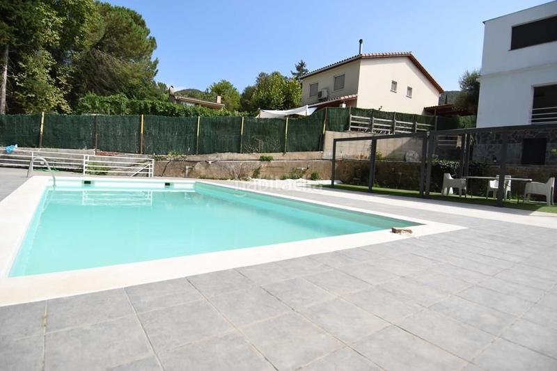 Foto 36567d52-4738-49fd-8382-9324cf38c6ba. Alquiler casa  con piscina y terraza en llora sant gregori en Sant Martí de Llémena