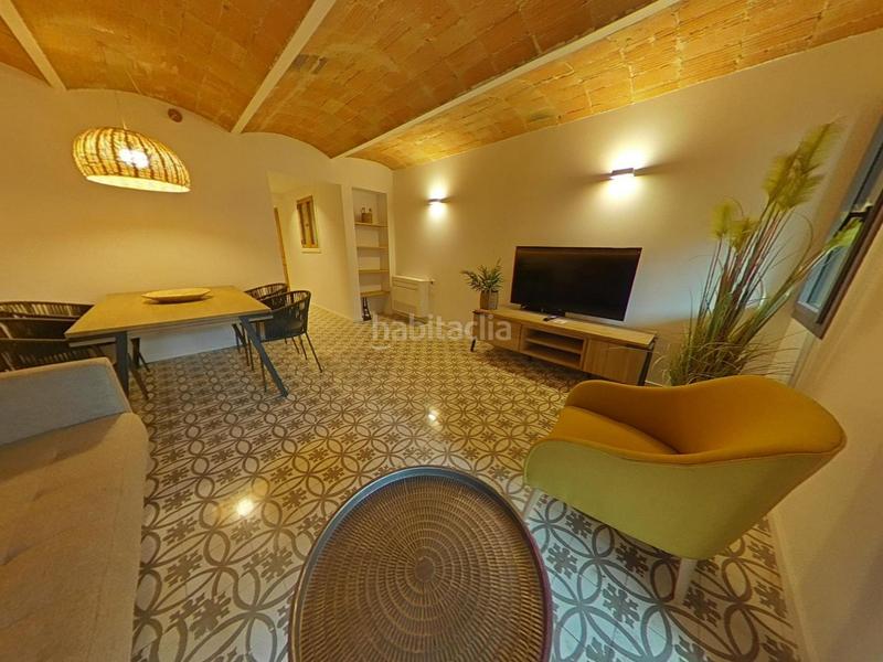 Foto c12236c8-bf33-4c57-8c5c-c97700212644. Alquiler piso apartment rentals bl15 en Eixample Nord Girona