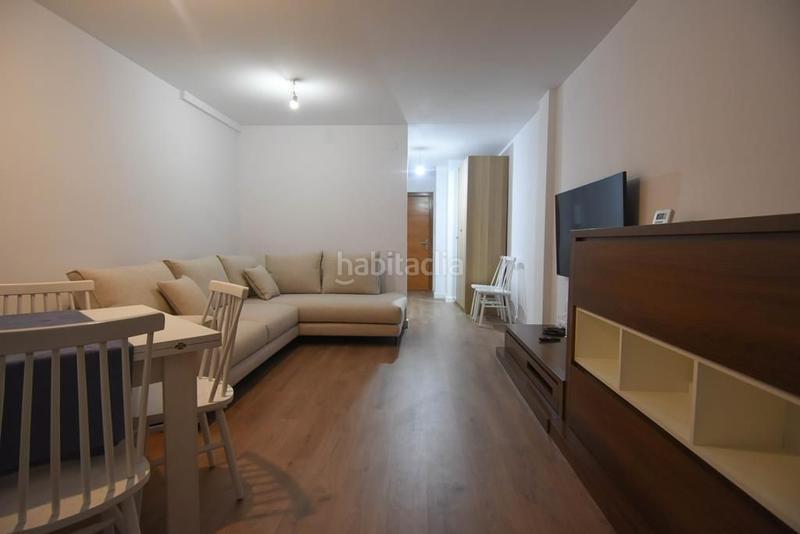Foto 9d60ca15-e981-4bc8-aa03-76ac88ca0819. Rent flat with heating in Pont Major - Pedret - Campdorà Girona