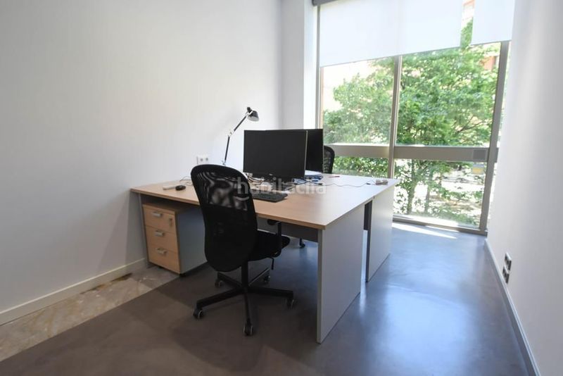 Foto f8177ede-142f-4998-9e3f-91bcdf14b106. Lloguer oficina a Centre-Barri Vell Girona