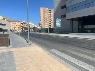 Aparcament cotxe  Calle limoneros. Plazas de garaje a la venta nueva andalucia  juzgados de almeria
