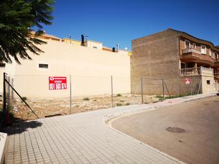 Terreno residencial en Calle copernico 26. Terreno urbano directo  huercal almeria barrio el cercado  220 m