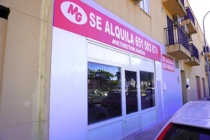 Foto 30a84288-a7f4-478f-94f3-0cd2273c50fa. Location local commercial dans calle alcazaba de almería 32 dans Huércal de Almería