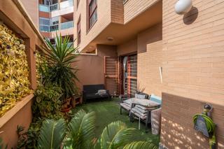 Erdgeschoss  Calle del mdico francisco prez company. Piso en planta baja residencial altamar  3 habitaciones  2 baos