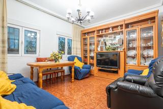 Casa a Huércal de Almería. Casa independiente huercal almeria esquina amueblada y equipada