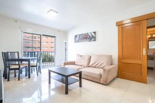 Pis a Aguadulce Norte. Apartamento en aguadulce  zona mercadona 1 habitación  cocina eq