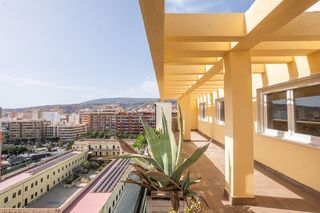 Ático en Oliveros - Altamira. Atico exclusivo con mas de 50 m2 de terrazas y vistas panoramica