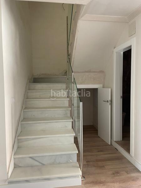 Foto 651d9f88-4d57-4b10-9427-5cd5c28ed210. Casa a schiera con parcheggio in El Carmen - La Barrera Lucena