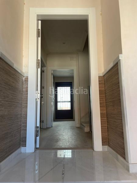 Foto ce1c9b03-fb09-442b-bf5e-79e7222f037e. Casa a schiera con parcheggio in El Carmen - La Barrera Lucena