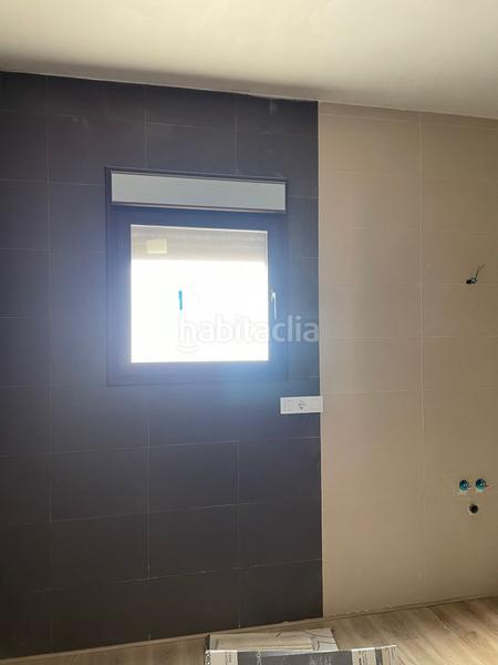 Foto f2adb351-ce89-4935-b0a8-d5a95a52a41c. Casa a schiera con parcheggio in El Carmen - La Barrera Lucena