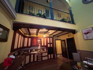 Casa en El Carmen - La Barrera. La barrera