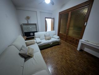 Rent Flat in Centro. Piso centrico dos dormitorios