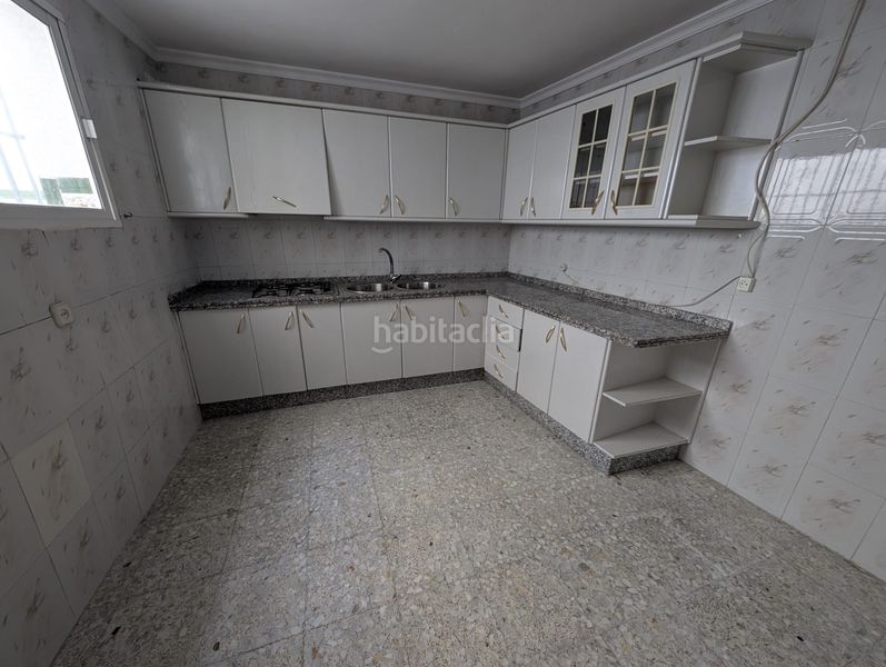 Foto 1b2067e8-bbcd-4760-9563-6bc17d30ef2d. Casa a Poleares Lucena