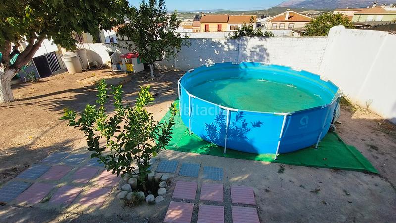 Foto 49e1a50f-c53f-49fc-bbe3-d0f6a4dc4180. Chalet con riscaldamento in El Carmen - La Barrera Lucena
