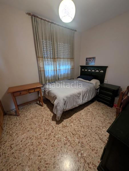 Foto 52f3a0f2-6446-4706-b1dd-ddc0933fde04. Casa adossada amb xemeneia calefacció aparcament a Lucena