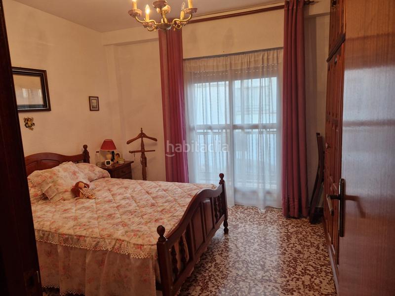Foto d7a1021c-33e2-46d7-ad32-60873aae8d7f. Casa adossada amb aparcament a jardín Lucena Lucena