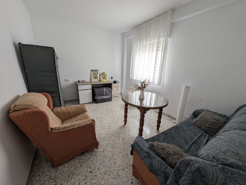 Foto 386a30f9-6f03-4d91-b4ab-a94f8605a506. Pis amb aparcament a Centro Lucena