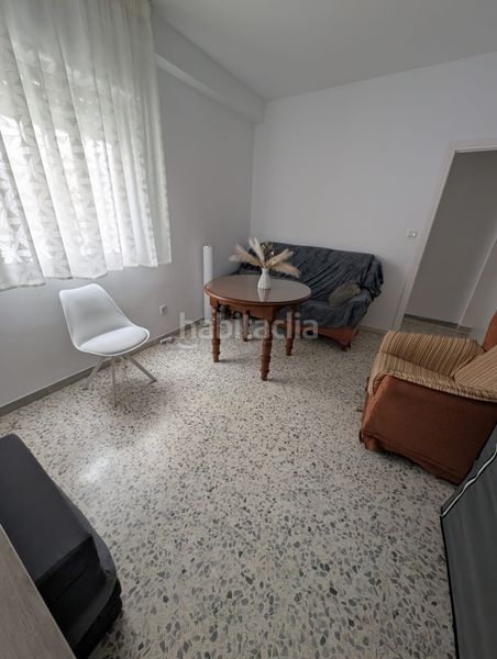 Foto d620c54f-3ad5-44c1-9e06-c409daf8431c. Pis amb aparcament a Centro Lucena