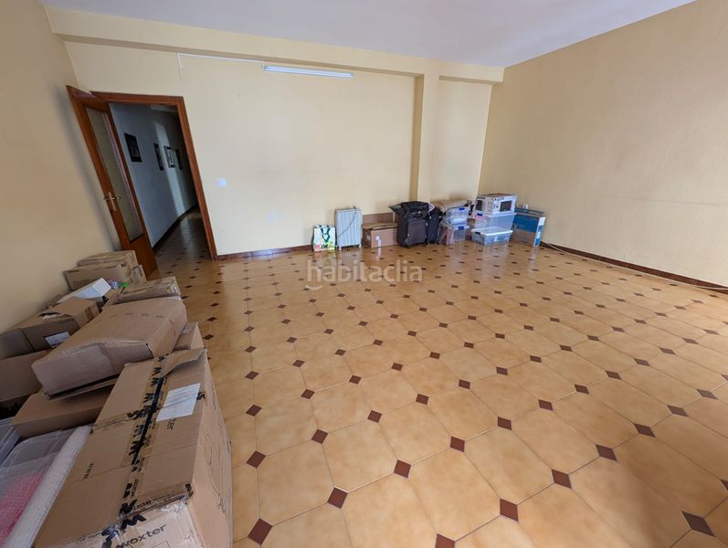 Foto d68b4b0d-32b0-4ea9-aed9-f5ca2c8491a9. Pis amb calefacció a Centro Lucena