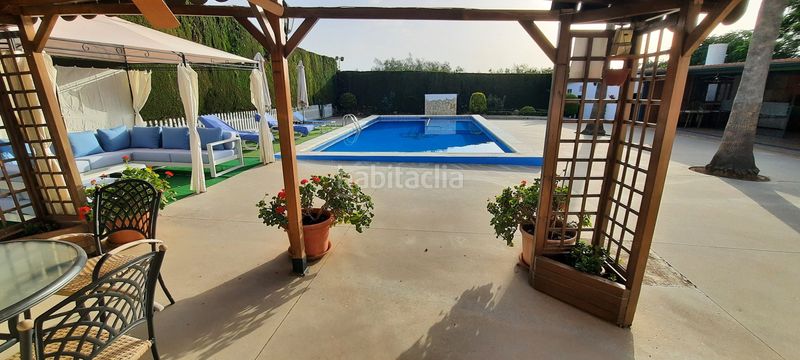 Foto 0001207e-018c-4fa5-bb10-40f5d0d2051a. Xalet amb calefacció aparcament piscina a Las Vegas - Campoaras Lucena