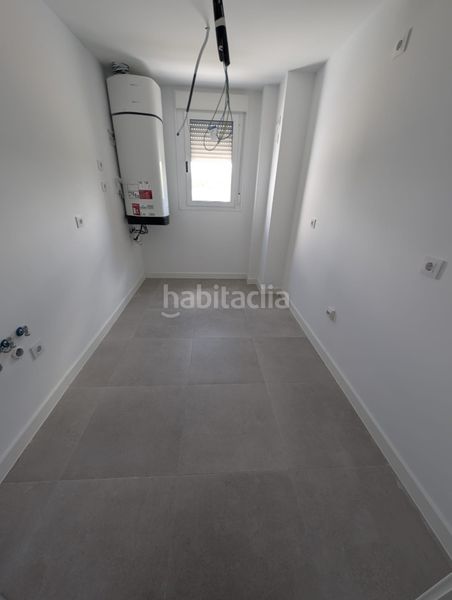 Foto 140f41b3-4c0e-4b26-9b45-bd807338dd1b. Appartamento in avenida de la infancia 12 in Poleares Lucena