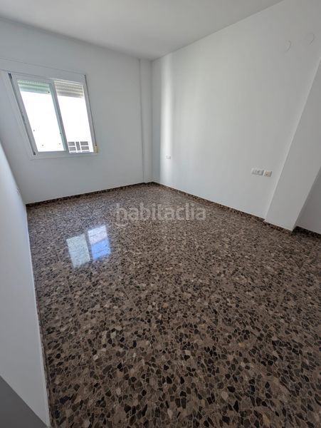 Foto ad213657-233b-4776-b7ea-67ebf5d465ba. Pis amb aparcament a Poleares Lucena