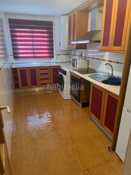 Foto c0cdc137-4280-4ff9-91a4-330e20dffe83. Pis amb aparcament a El Valle Lucena