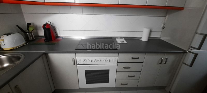 Foto 18191d4a-6254-4023-bc0f-801e8b21dabe. Rent flat with parking in Centro Lucena