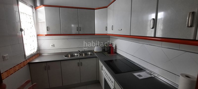 Foto ca8634dd-218e-417a-9415-734164a7f4f2. Rent flat with parking in Centro Lucena