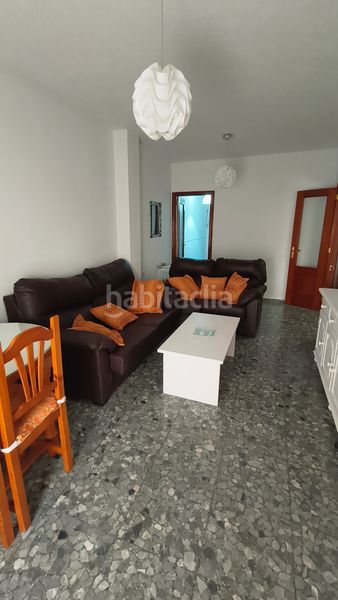 Foto da3bcb1e-b62f-4b44-b7fe-7d763e75ff8f. Rent flat with parking in Centro Lucena