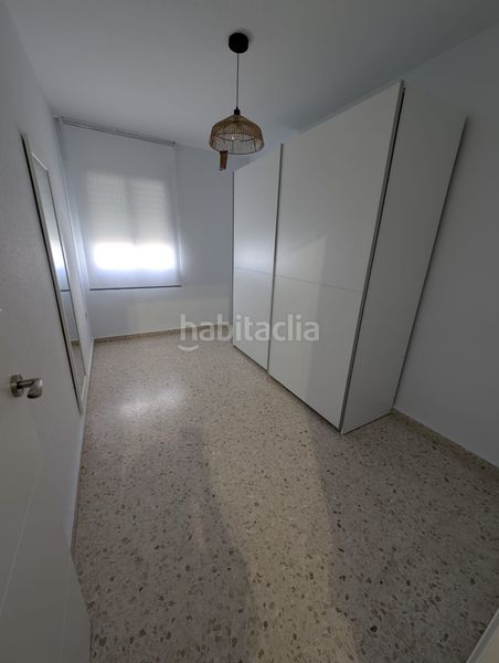 Foto b07e7101-4c86-43de-be40-0a8570f0a8c5. Rent flat in Centro Lucena