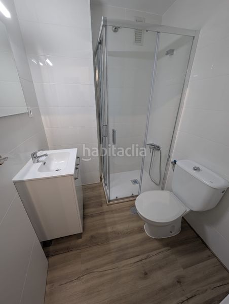 Foto bfda82db-4bdb-48e0-b212-3002907b5392. Rent flat in Centro Lucena