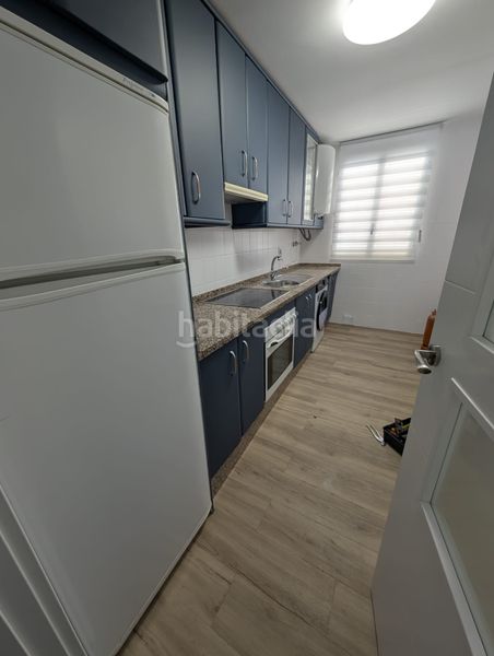 Foto c3038f64-c007-4af0-9633-4280d9fbac90. Rent flat in Centro Lucena