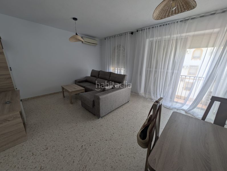 Foto ef5c99ef-c43d-478e-bdae-e5352408bdb2. Rent flat in Centro Lucena