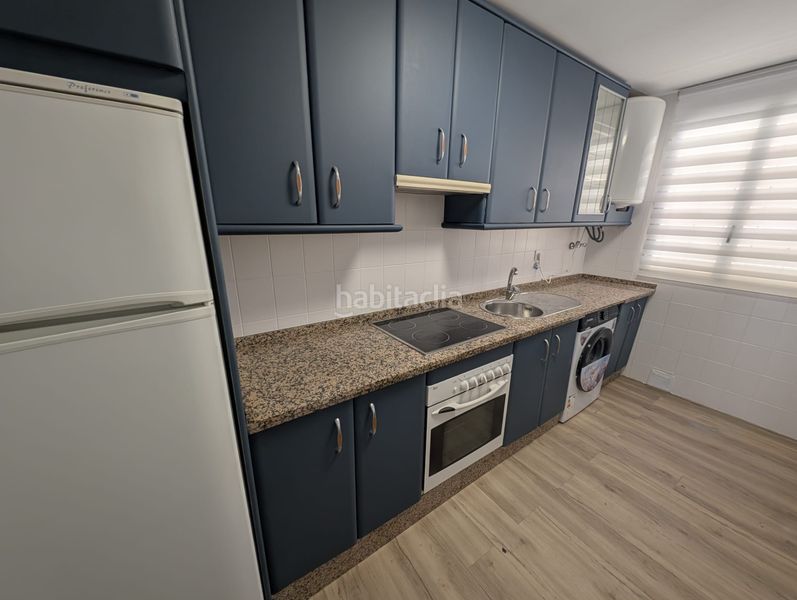 Foto f35de98a-9600-4912-ac7c-8ca07945ee9b. Rent flat in Centro Lucena