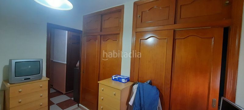 Foto 4f73e61f-4aa0-4c86-8181-6521da1c1eac. Pis amb calefacció a Poleares Lucena