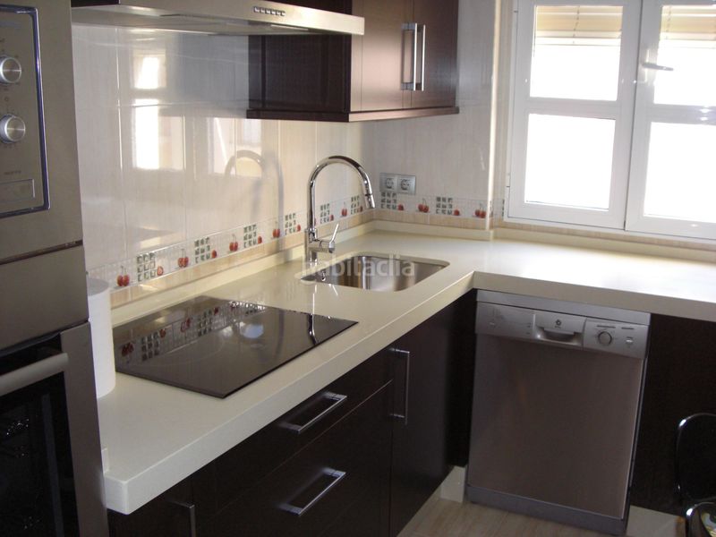 Foto 1e6e3862-2ad5-4a3c-8ba3-84ec401b80ac. Rent flat in Centro Lucena