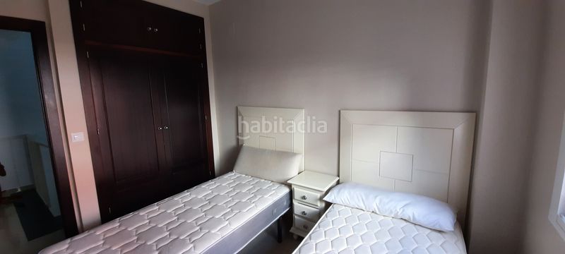 Foto d11dd9ee-0dcf-4ae0-b21c-b56e774a59e1. Lloguer pis amb calefacció aparcament a Centro Lucena